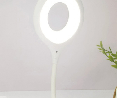 سمارت ليد Voice Controlشكلها لطيف وبهاء ضوء متنوع