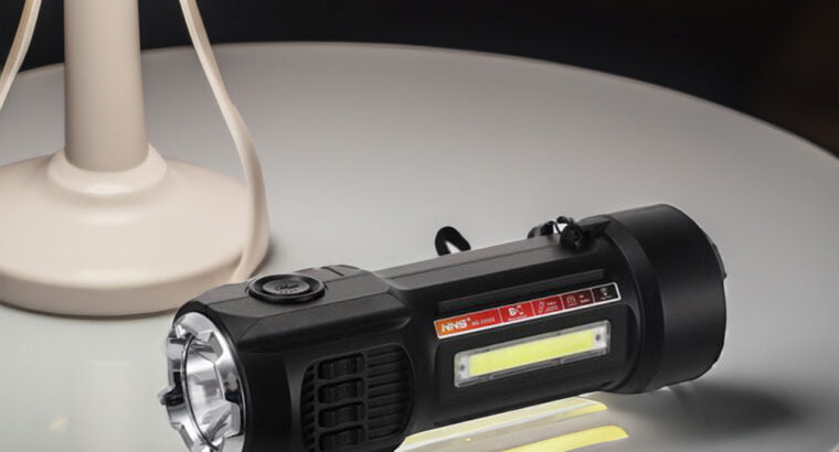 راديو وكشاف متعدد الاستخدامات سطوع عالي تم تجهيز