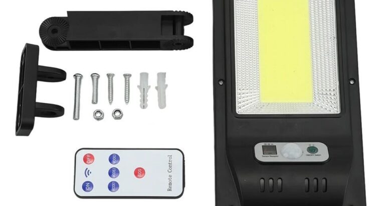 كشاف بالطاقة الشمسية الكشاف موفر للطاقة عشان بيشحن