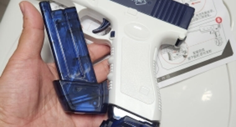 مسدس مائي لعبة المياه مصنوعة بجودة عالية حجم صغير.