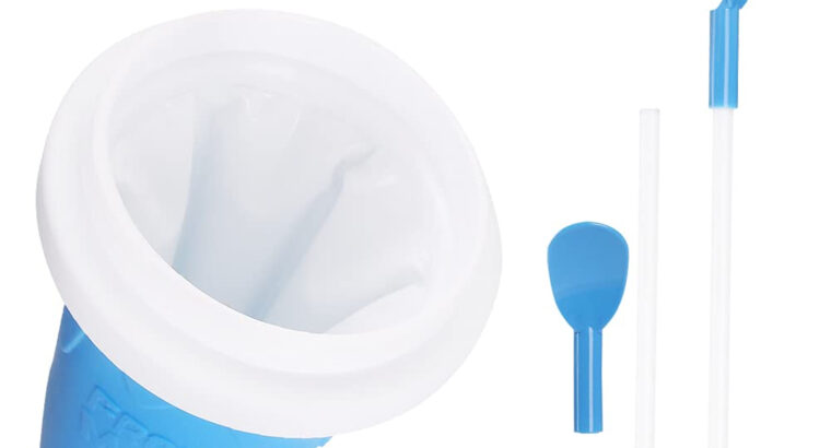 كوب صانع السموزى السحرى كوب سيليكون ناعم سهل جدا .