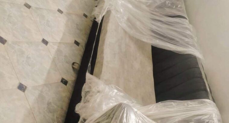 ركنه 6 متر بالظبط عموله مخصوص خشب زان احمر