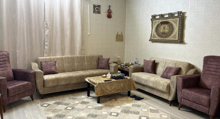 طقم للبيع من هوم دانوب جديد غير مستعمل لم يناسبني