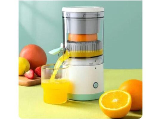 العصارة التريند Trendy Juicer عملية وسهلة التنظيف.