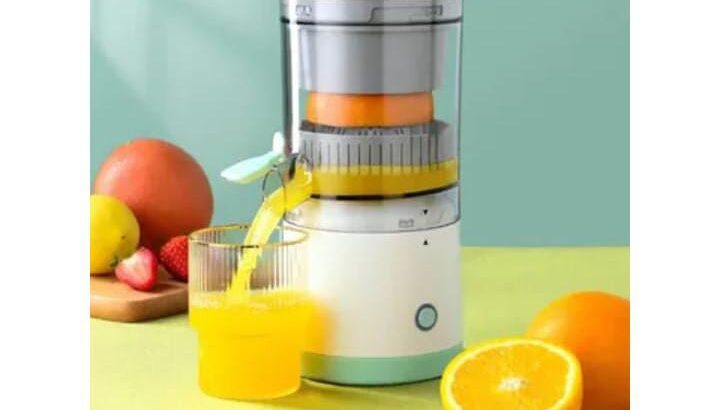 العصارة التريند Trendy Juicer عملية وسهلة التنظيف.