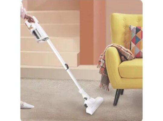 Two in one Wireless handheld vacuum cleaner عملية.