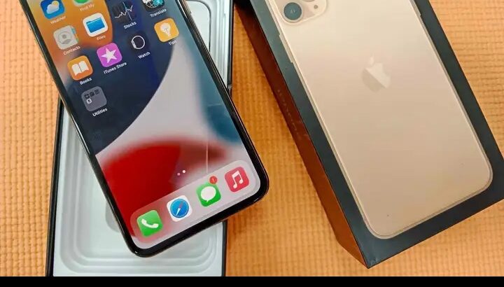 ايفون مستعمل للبيع 11 برو ماكس مثل الجديد