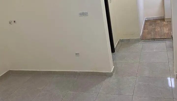 استوديو للإيجار في ام العمد خلف المول الجديد