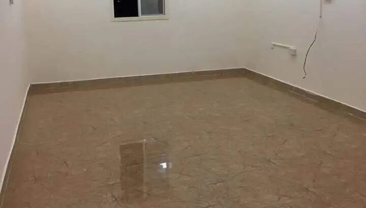 شقة للإيجار في معيذر بالقرب من دوار السويدي