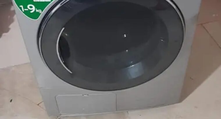 مجفف ملابس نظيف جدا نوع LG حجم 9 كيلو رقم التواصل