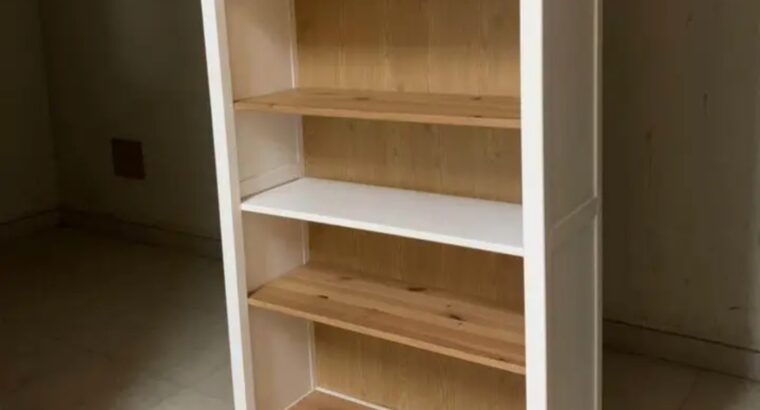 اثاث بحاله جيده موجودين للبيع بعجمان