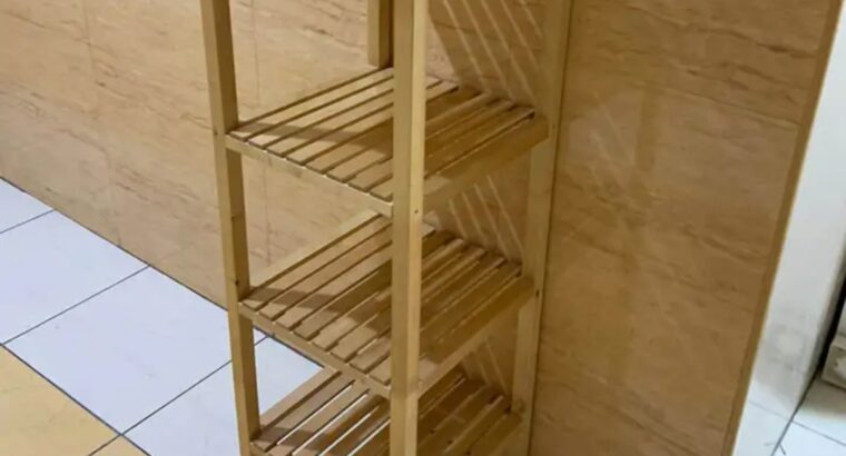 اثاث بحاله ممتازه موجودين بعجمان يوجد توصيل لمن