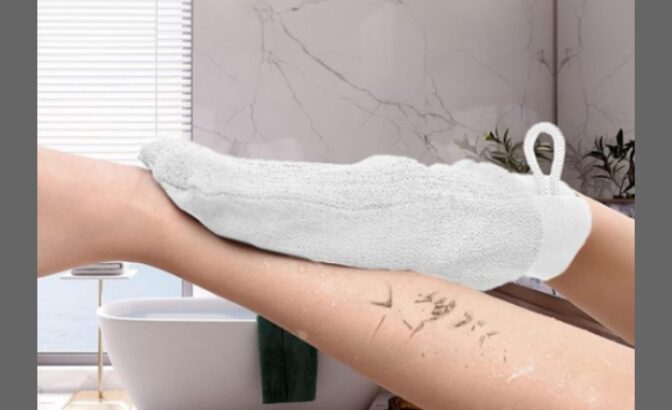 قفاز وايلدبير التقشير العميق لإزالة خلايا الجلد ..