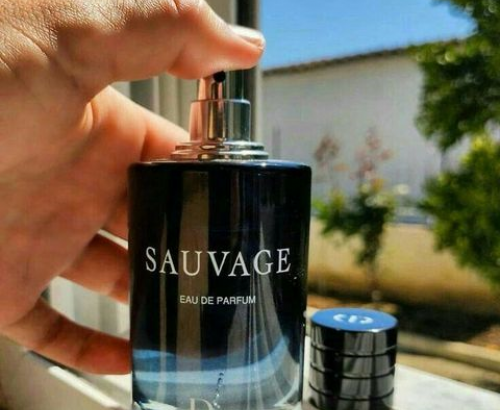 عطر سوفاج الرجالي الساحرSauvage Dior عطر اروماتك .