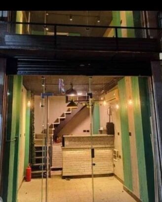 محل للايجار بسبورتنج بأفضل موقع على مساحة 55 متر .
