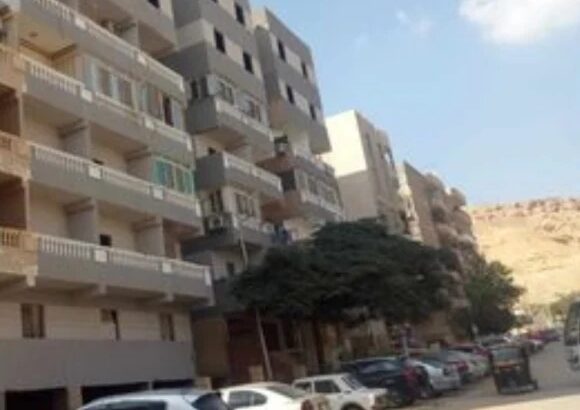 فيلا رووف فرصة بالحى الرابع بالهضبة الوسطى ممتاز..