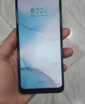 تليفونات بالجزائر ZTE Blade A71 هو هاتف ذكي ممتاز