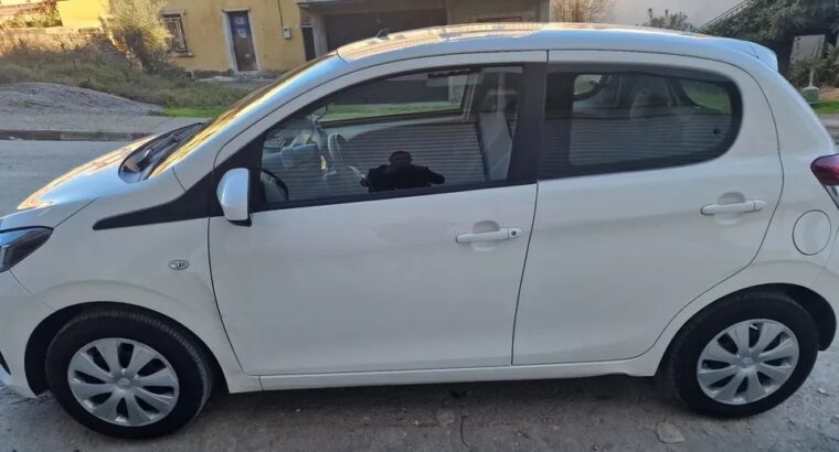 بيجو 108 إيسونس 0.1 لتر هو سيارة صغيرة رائعة مميزه