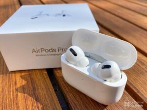 Apple Airpods pro للبيع غير مستعمله