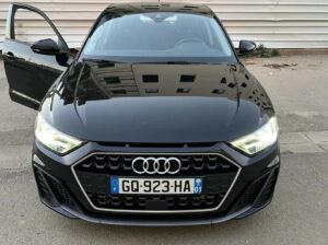 سيارات موجوده بالجزائر سيارة Audi A1 2023 فاخرة ..