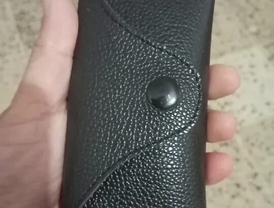 نظارات بالجزائر نظارة للرجال هي إكسسوار أساسي انيق