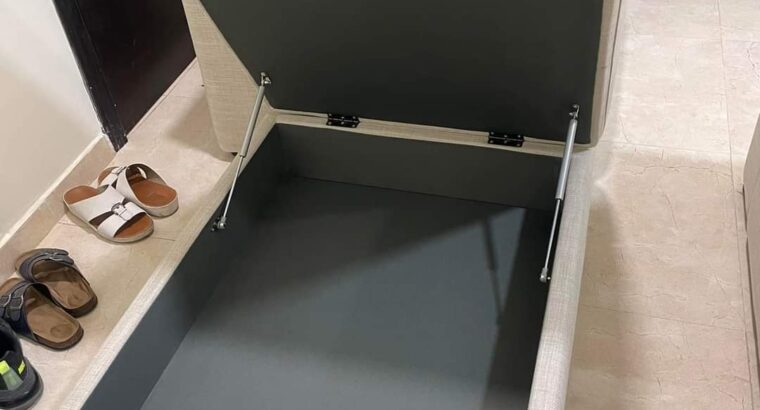 كنب من هوم سنتر موجود في عجمان المويهات ٢