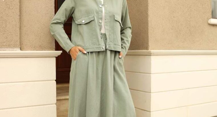 تنورة للبيع بدبي لطالبات الجامعات شيك اوي