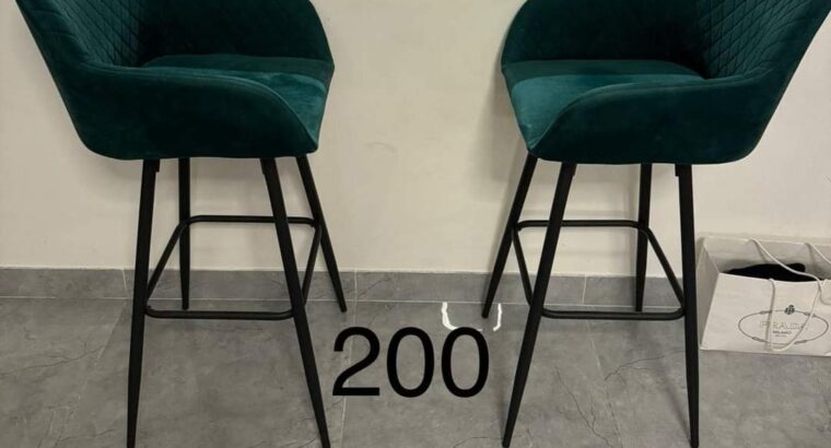 اثاث للبيع بدبى للبيع أثاث منزلي بحالة ممتازة فقط