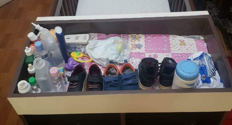 سراير اطفال بطنطا سرير بيبي خشب زان عموله بكومودين