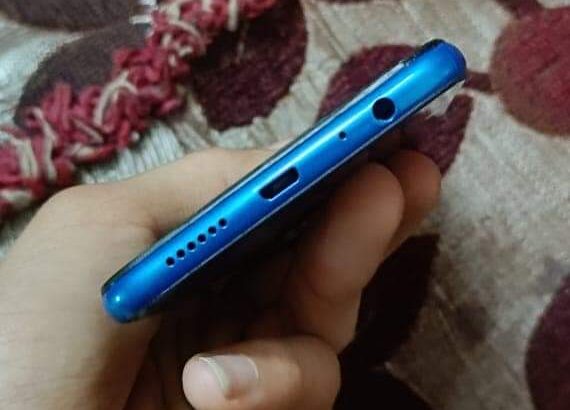 موبايل للبيع موبايل oppo f9 المساحه 64 و الرمات 6