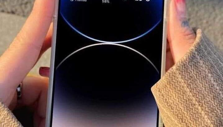 ايفون بروماكس للبيع 15 يدعم شريحتين شكل روعه