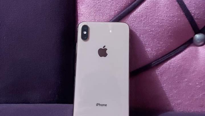 موبايلات مستعملة للبيع ايفون اكس اس ماكس حالة جيدة