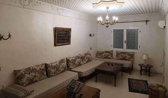 فيلا جميله وبسيطة حى بسيط مما يمنحها طابعا مميزا .