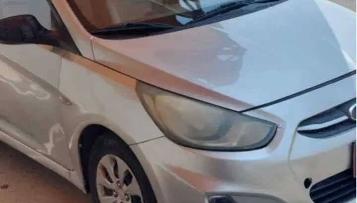 إيجار سيارة استثنائية استأجر سيارة هيونداي .