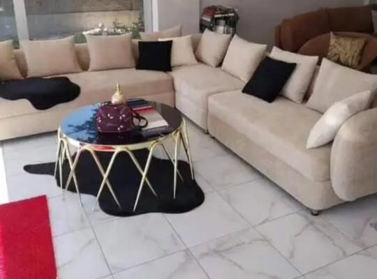 – 🛋️ خدمة تنجيد الأريكة / الأثاث -🏠 خدمة المجلس