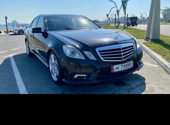 MERCEDES BINZ E350 SUPER CLEAN 👌 MODEL : 2011 R