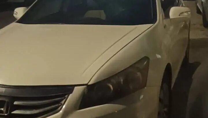 سياره مستعملة للبيع بقطر سيارة هوندا اكورد موديل