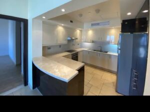 شقة للإيجار ممتازة جدا Semi furnished 3 bedroom 4