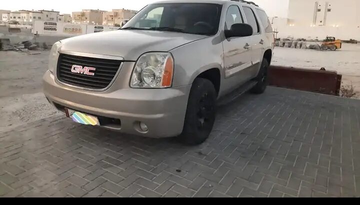 سيارة للبيع مستعمله جمس يوكن قصير للبيع موديل2008