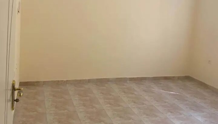 استديو للايجار في الناصرية نظامي غرفة ومطبخ وحمام