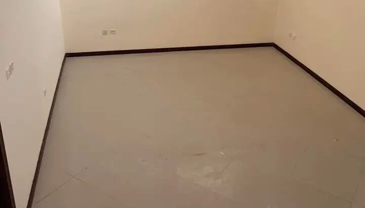 فيلا للايجار في منطقة أبو هامور لشركة عزوبيةممتازه