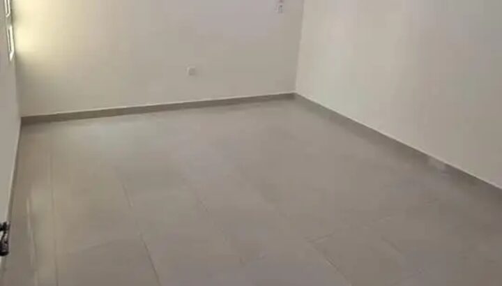 فيلا للإيجار للموظفين يقع في أينكاهالد 4 غرف نوم .