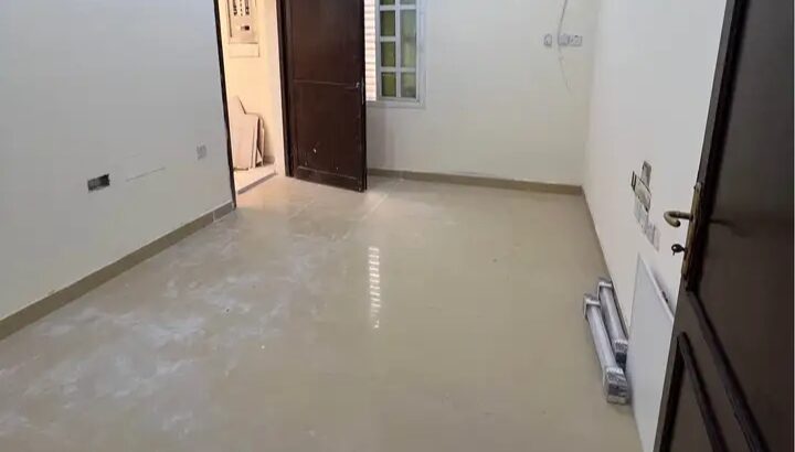 شقق للايجار بابو هامور قريب دار السلام مول داخل .