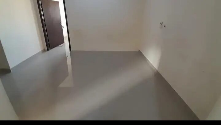 شقق للايجار الوكير غرفتين وصاله وحمام ومطبخ اول دو