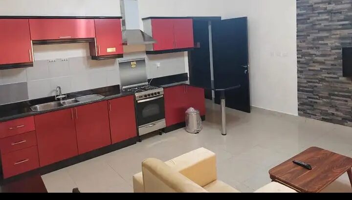 1 بي اتش كيه للإيجار موجود في مايدهر شقة كبيرة 420