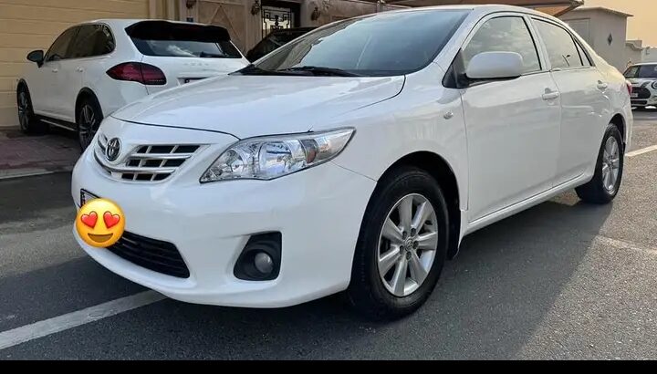 سيارة مستعملة للبيع كورولا موديل 2012 استمارة سنه