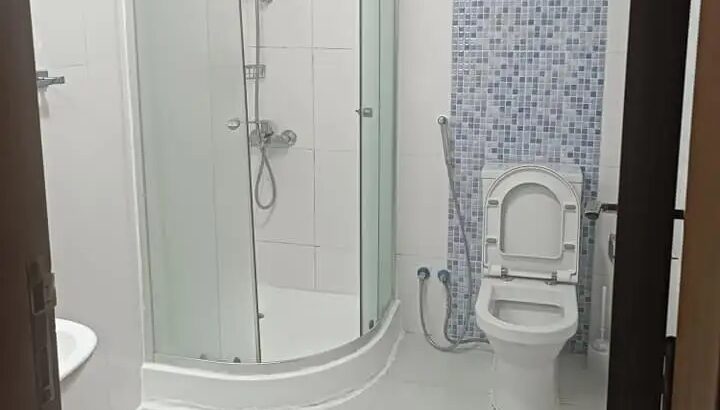 1 بي اتش كيه مفروش بالكامل الموقع في مشيرب ممتازه