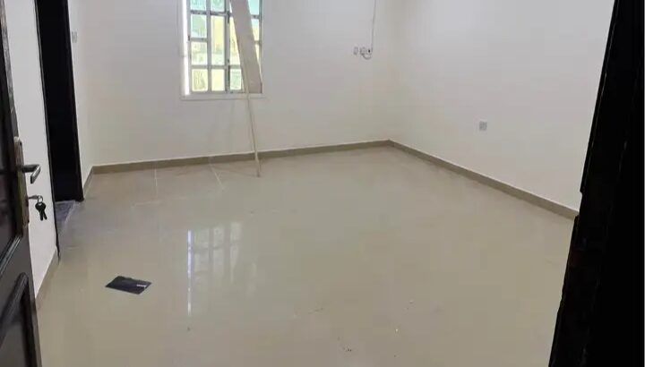 فيلا للايجار في ابو هامور للعائلات وموظفات شامل ..