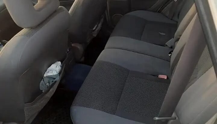 سيارة مستعملة للبيع Rav4للبيع العاجل2001 بأستماره