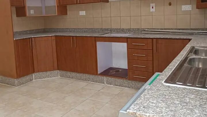 فيلا للإيجار Located in Muraikh Doha 4 غرف نوم 4